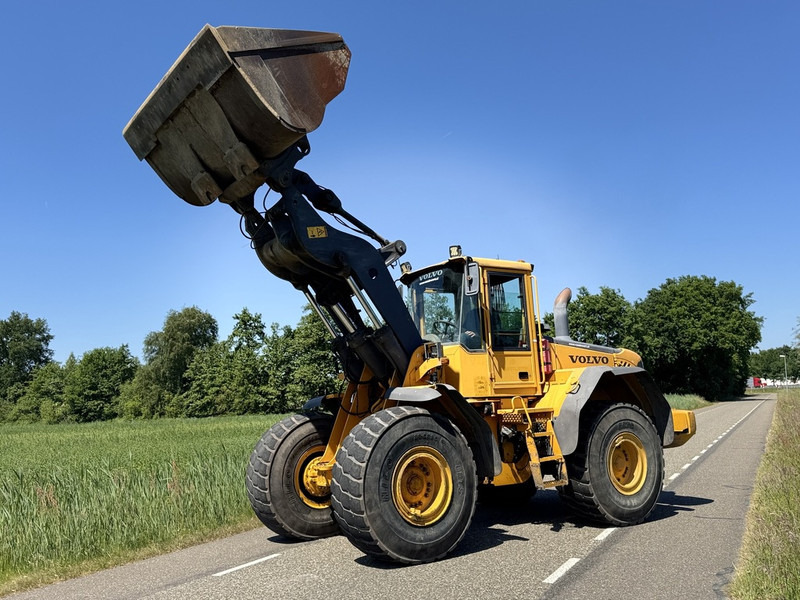 Volvo L110E - Kolesový nakladač: obrázok 1 Volvo L110E - Kolesový nakladač: obrázok 1