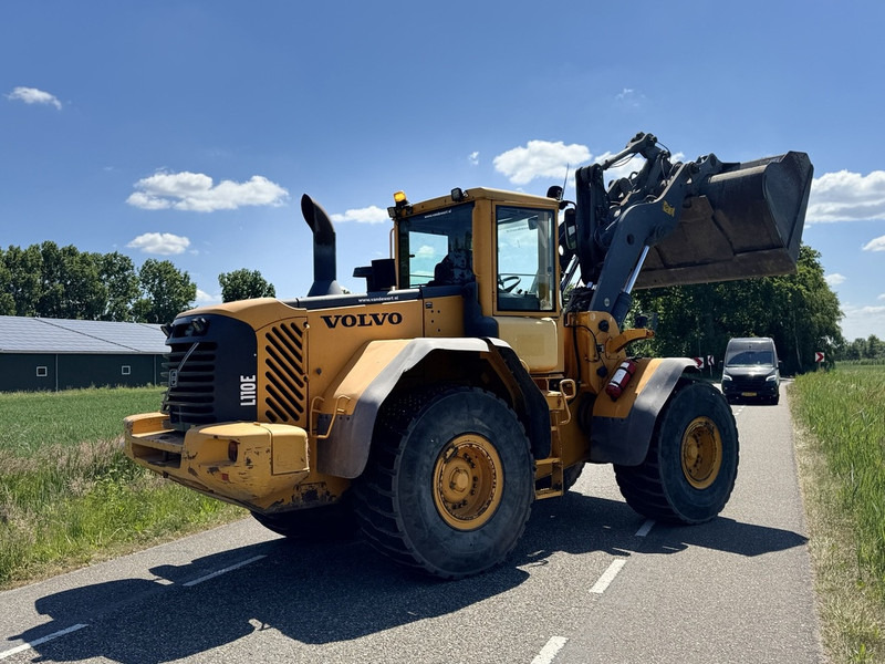 Volvo L110E - Kolesový nakladač: obrázok 5 Volvo L110E - Kolesový nakladač: obrázok 5