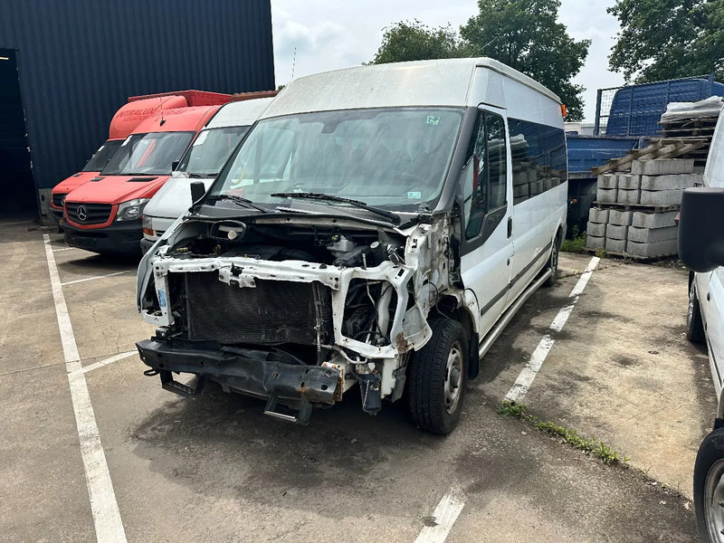 Ford TRANSIT - Autobus: obrázok 1 Ford TRANSIT - Autobus: obrázok 1