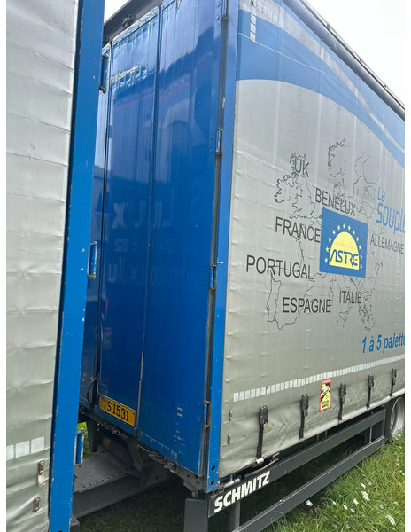DAF XF 440 DAF XF 440 6x2 / SUPERSPACECAB / KOMBI MIT ANHANGER SCHMITZ 2016 / DURCHLADEN / 2 STUCK - Plachtové nákladné vozidlo: obrázok 3 DAF XF 440 DAF XF 440 6x2 / SUPERSPACECAB / KOMBI MIT ANHANGER SCHMITZ 2016 / DURCHLADEN / 2 STUCK - Plachtové nákladné vozidlo: obrázok 3
