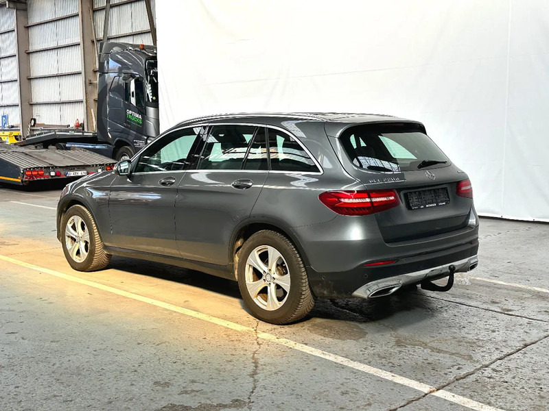 Mercedes-Benz GLC 220 D / 4MATIC / AUTOMAAT - SUV: obrázok 3 Mercedes-Benz GLC 220 D / 4MATIC / AUTOMAAT - SUV: obrázok 3