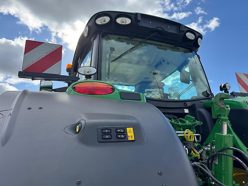 John Deere 6R195 AP 50KM COMMAND-PRO G5-PLUS 2024 690 UUR!!! - Traktor: obrázok 5 John Deere 6R195 AP 50KM COMMAND-PRO G5-PLUS 2024 690 UUR!!! - Traktor: obrázok 5