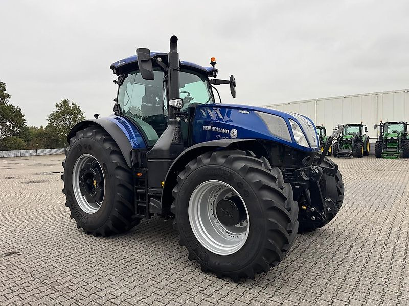 New Holland T7.315HD PLMi 2025 240 UUR + GPS DEMO!!! - Traktor: obrázok 2 New Holland T7.315HD PLMi 2025 240 UUR + GPS DEMO!!! - Traktor: obrázok 2