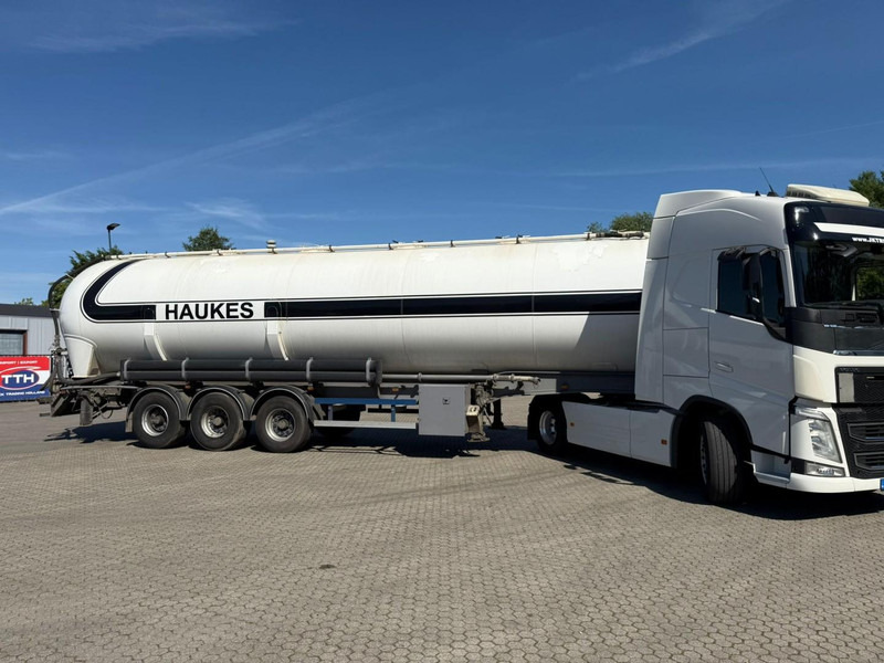 Benalu T39NLNEP Tipper Aluminium 6 compartiments - Cisternový náves: obrázok 5 Benalu T39NLNEP Tipper Aluminium 6 compartiments - Cisternový náves: obrázok 5