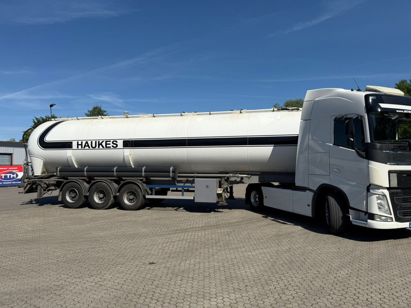 Benalu T39NLNEP Tipper Aluminium 6 compartiments - Cisternový náves: obrázok 5 Benalu T39NLNEP Tipper Aluminium 6 compartiments - Cisternový náves: obrázok 5