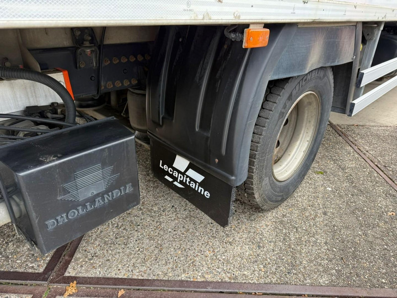 Chladirenské nákladné vozidlo Renault D210.14 Frigobox Multitemp + Taillift THERMO KING T800R: obrázok 10 Chladirenské nákladné vozidlo Renault D210.14 Frigobox Multitemp + Taillift THERMO KING T800R: obrázok 10