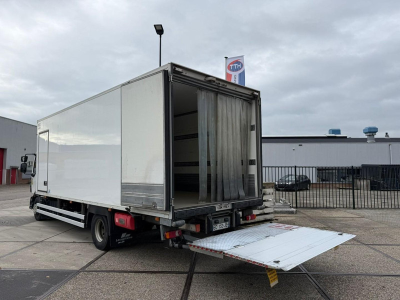 Chladirenské nákladné vozidlo Renault D210.14 Frigobox Multitemp + Taillift THERMO KING T800R: obrázok 7 Chladirenské nákladné vozidlo Renault D210.14 Frigobox Multitemp + Taillift THERMO KING T800R: obrázok 7