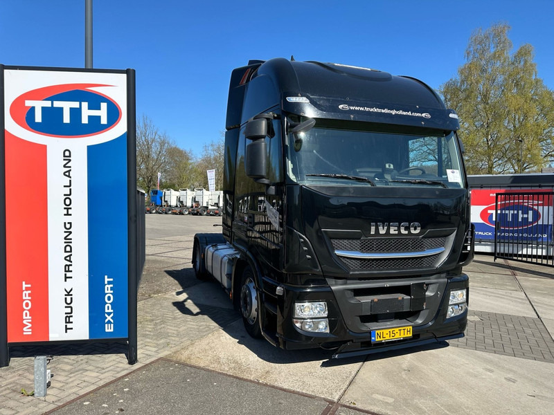Iveco AS440S46T/FP-LT HI-WAY 2x fueltank height adjustable 5th wheel - Ťahač: obrázok 1 Iveco AS440S46T/FP-LT HI-WAY 2x fueltank height adjustable 5th wheel - Ťahač: obrázok 1