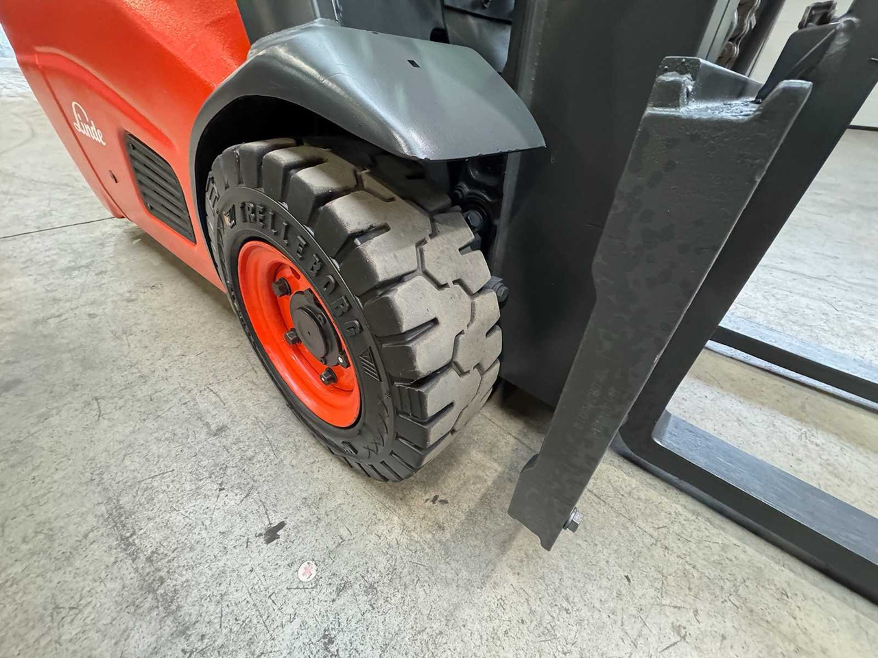 Vysokozdvižný vozík 12/2015 SERVICE + UVV 12/2026 LINDE E16C TRIPLEX 522CM ELECTRIC FORKLIFT 7,420 HOURS: obrázok 11