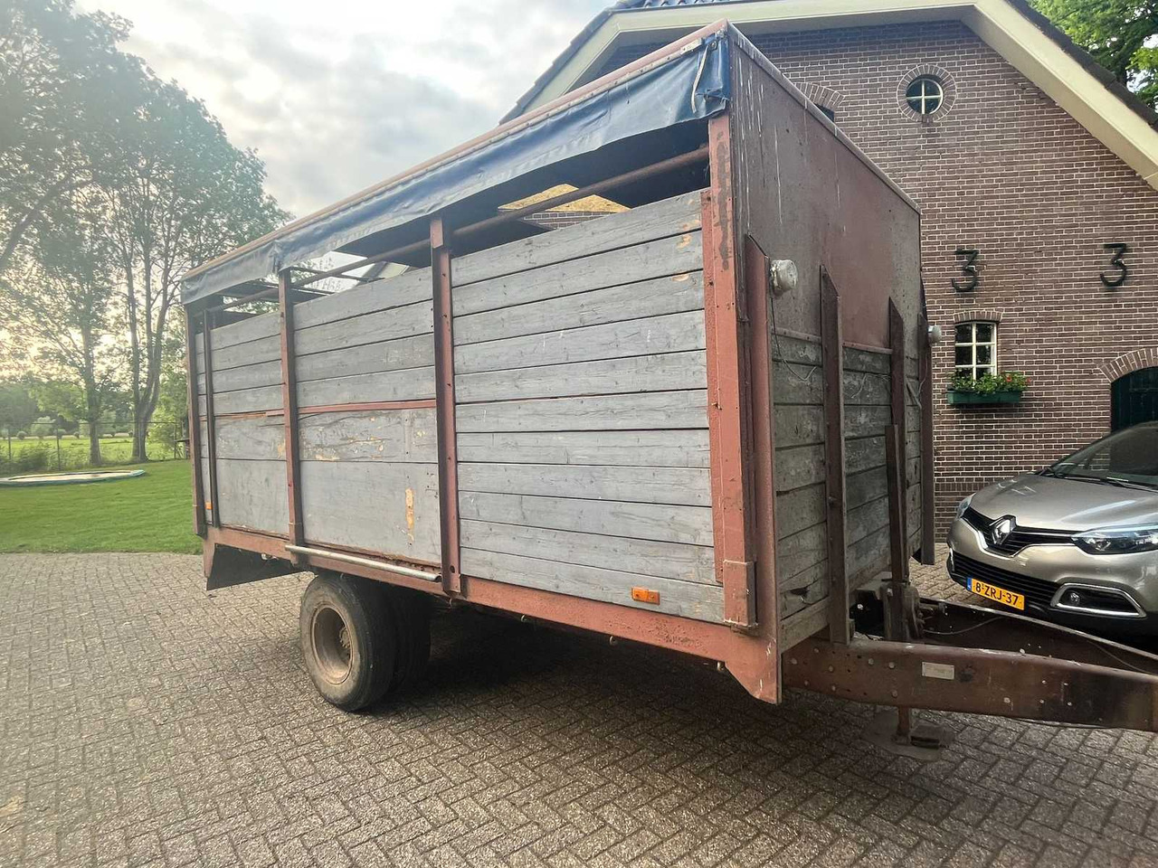 1980 Livestock trailer - Príves na přepravu zvířat: obrázok 1 1980 Livestock trailer - Príves na přepravu zvířat: obrázok 1