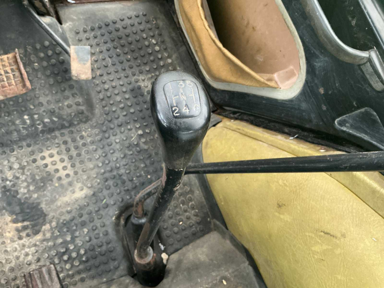 Traktor 1986 CASE 1455 XL ALL-WHEEL DRIVE FARM TRACTOR: obrázok 14