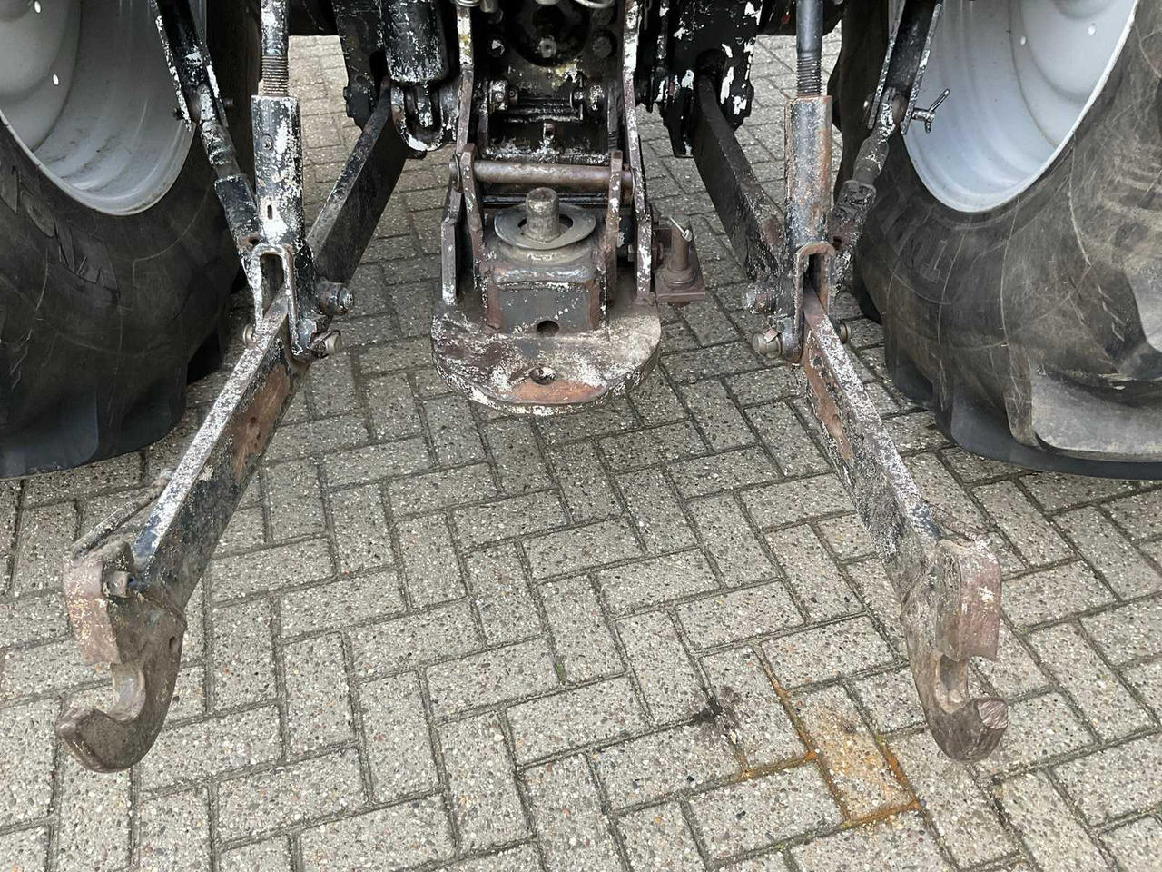 Traktor 1987 CASE INTERNATIONAL 1255XL ALL-WHEEL DRIVE FARM TRACTOR: obrázok 15