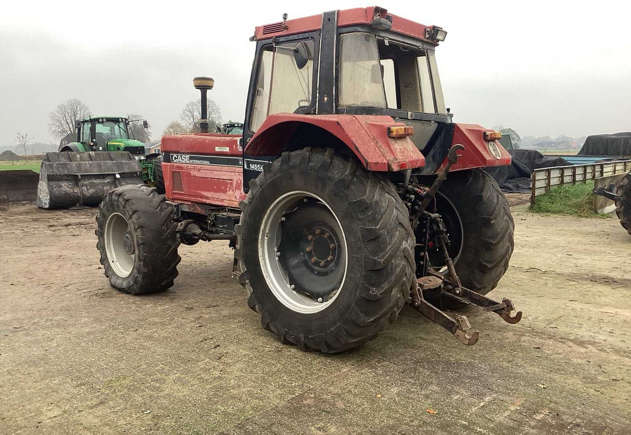 1987 IHI 1455 XL ALL-WHEEL DRIVE FARM TRACTOR - Traktor: obrázok 5 1987 IHI 1455 XL ALL-WHEEL DRIVE FARM TRACTOR - Traktor: obrázok 5
