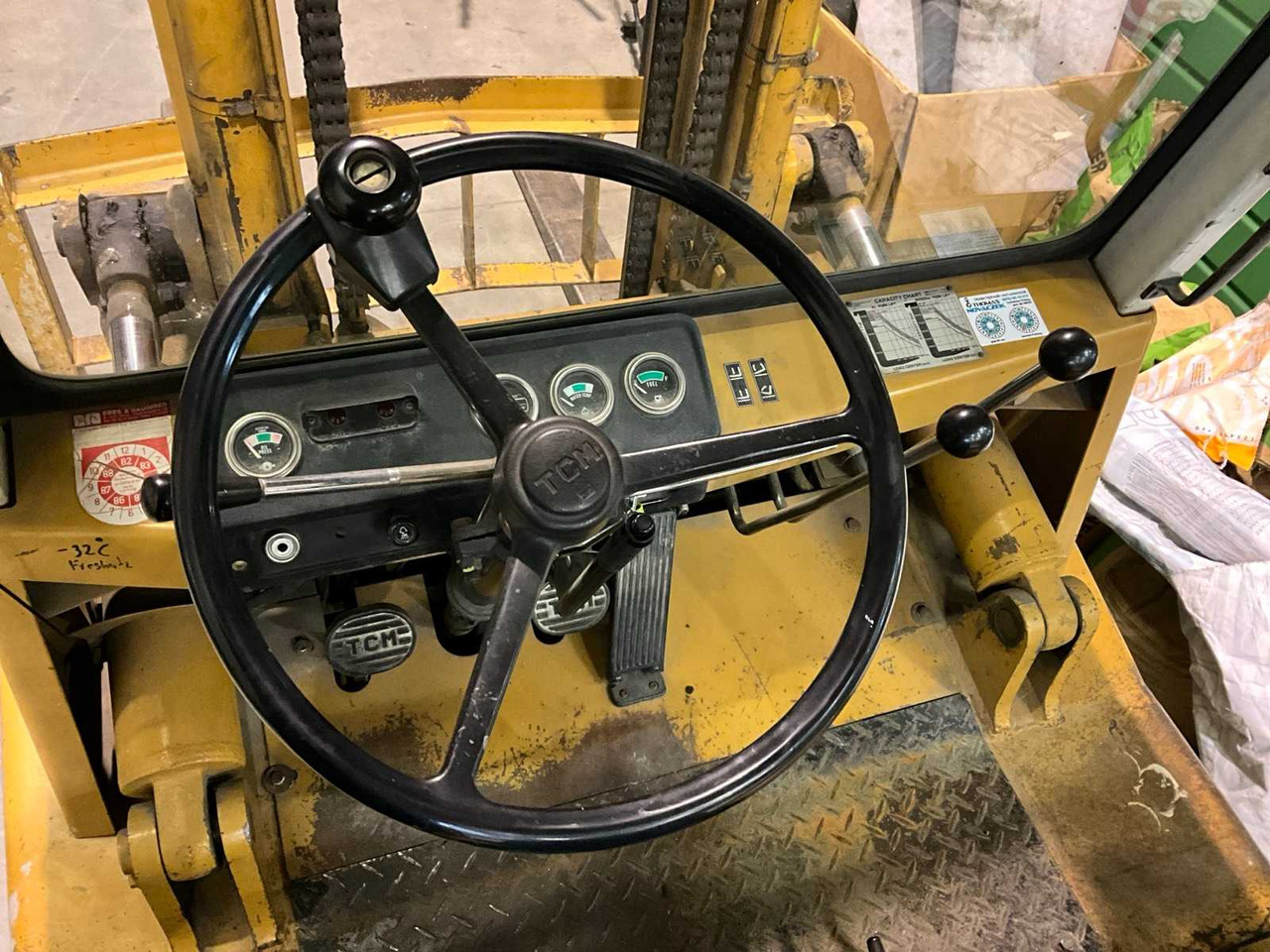 1987 TCM FD 40 Z 2 FORKLIFT - Vysokozdvižný vozík: obrázok 5 1987 TCM FD 40 Z 2 FORKLIFT - Vysokozdvižný vozík: obrázok 5