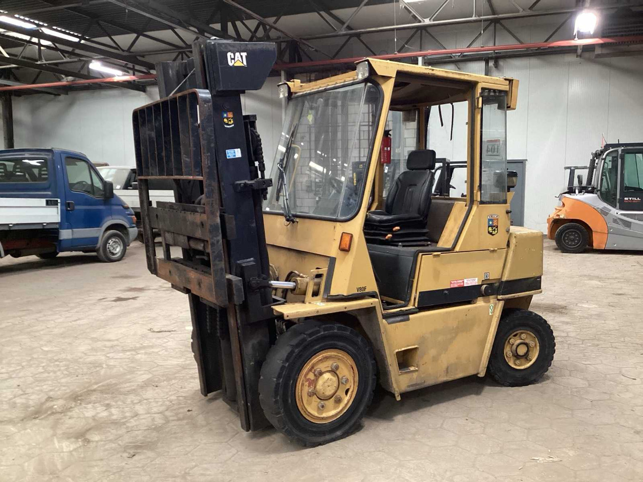 1992 CATERPILLAR V80 F FORKLIFT - Vysokozdvižný vozík: obrázok 1 1992 CATERPILLAR V80 F FORKLIFT - Vysokozdvižný vozík: obrázok 1