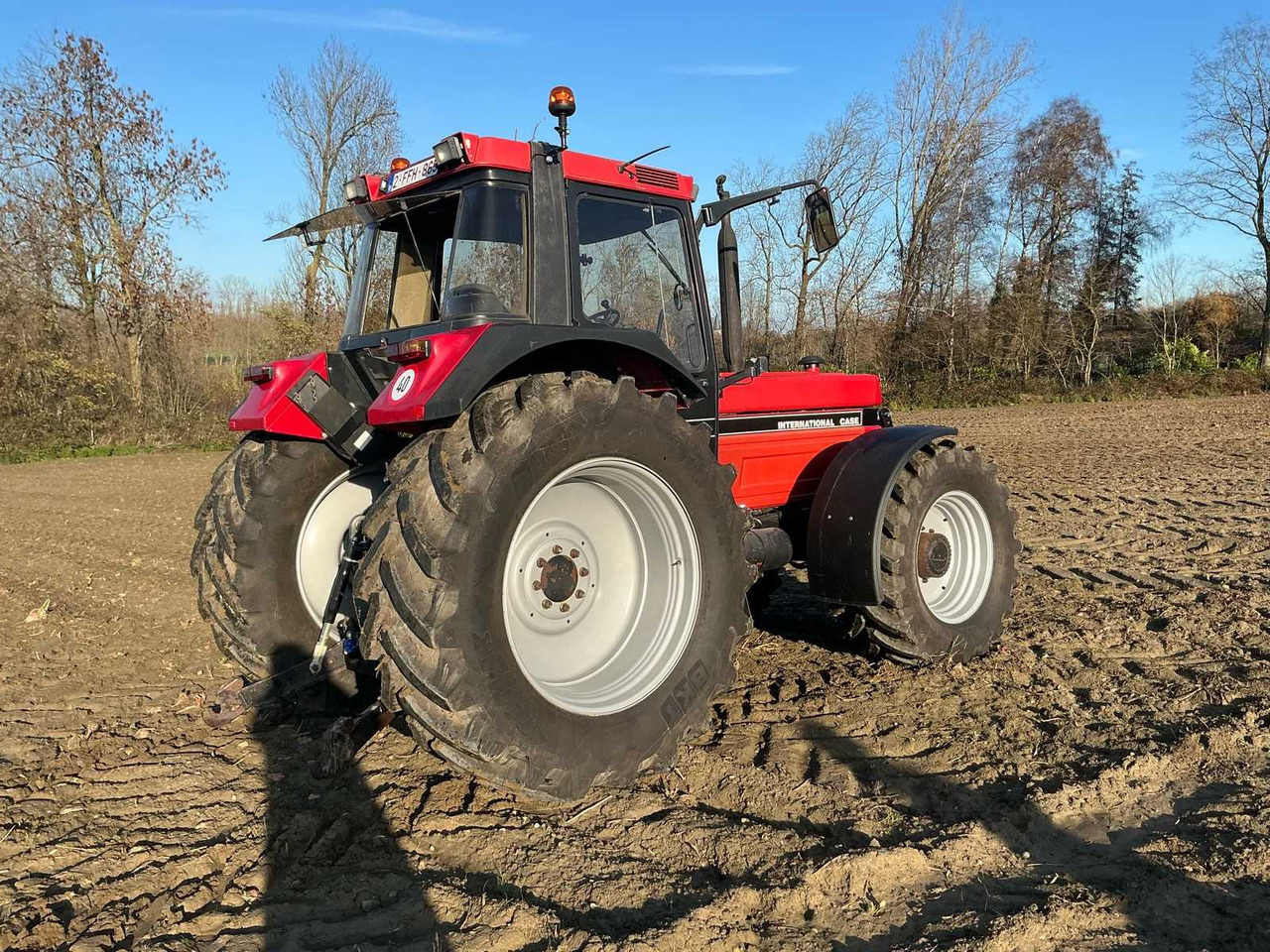 1993 CASE 1455 XL - Traktor: obrázok 3 1993 CASE 1455 XL - Traktor: obrázok 3