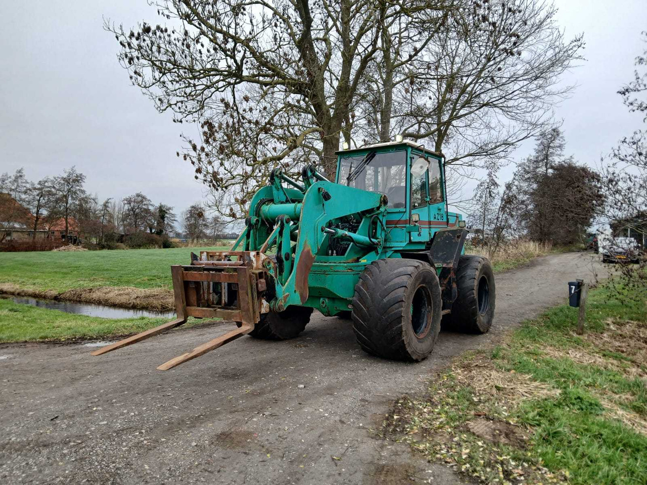 1996 AHLMANN AZ18 SHOVEL - Kolesový nakladač: obrázok 1 1996 AHLMANN AZ18 SHOVEL - Kolesový nakladač: obrázok 1