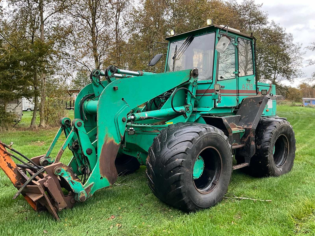 1996 AHLMANN AZ18 SHOVEL - Kolesový nakladač: obrázok 4 1996 AHLMANN AZ18 SHOVEL - Kolesový nakladač: obrázok 4