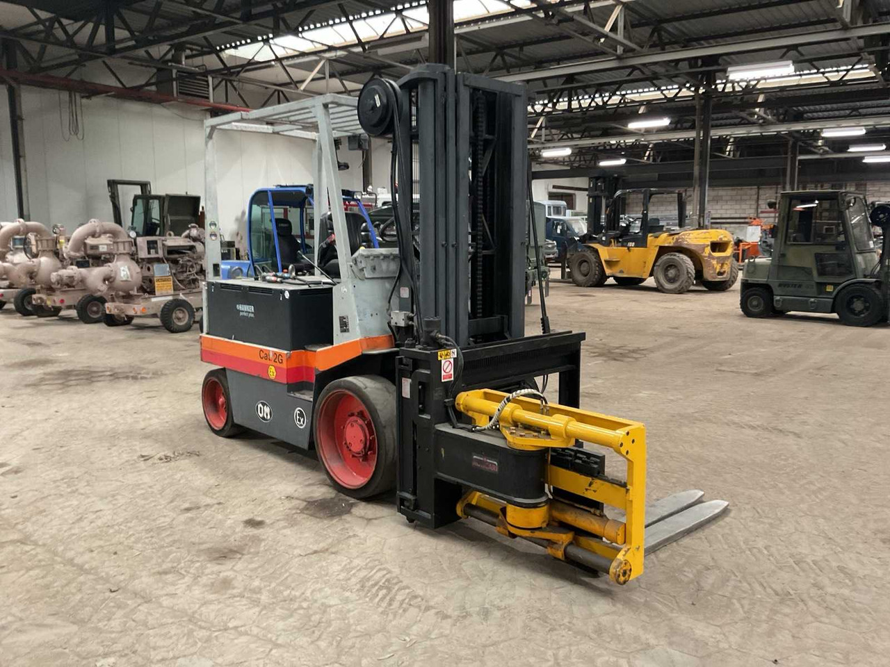 1996 OM E40N FORKLIFT - Vysokozdvižný vozík: obrázok 2 1996 OM E40N FORKLIFT - Vysokozdvižný vozík: obrázok 2