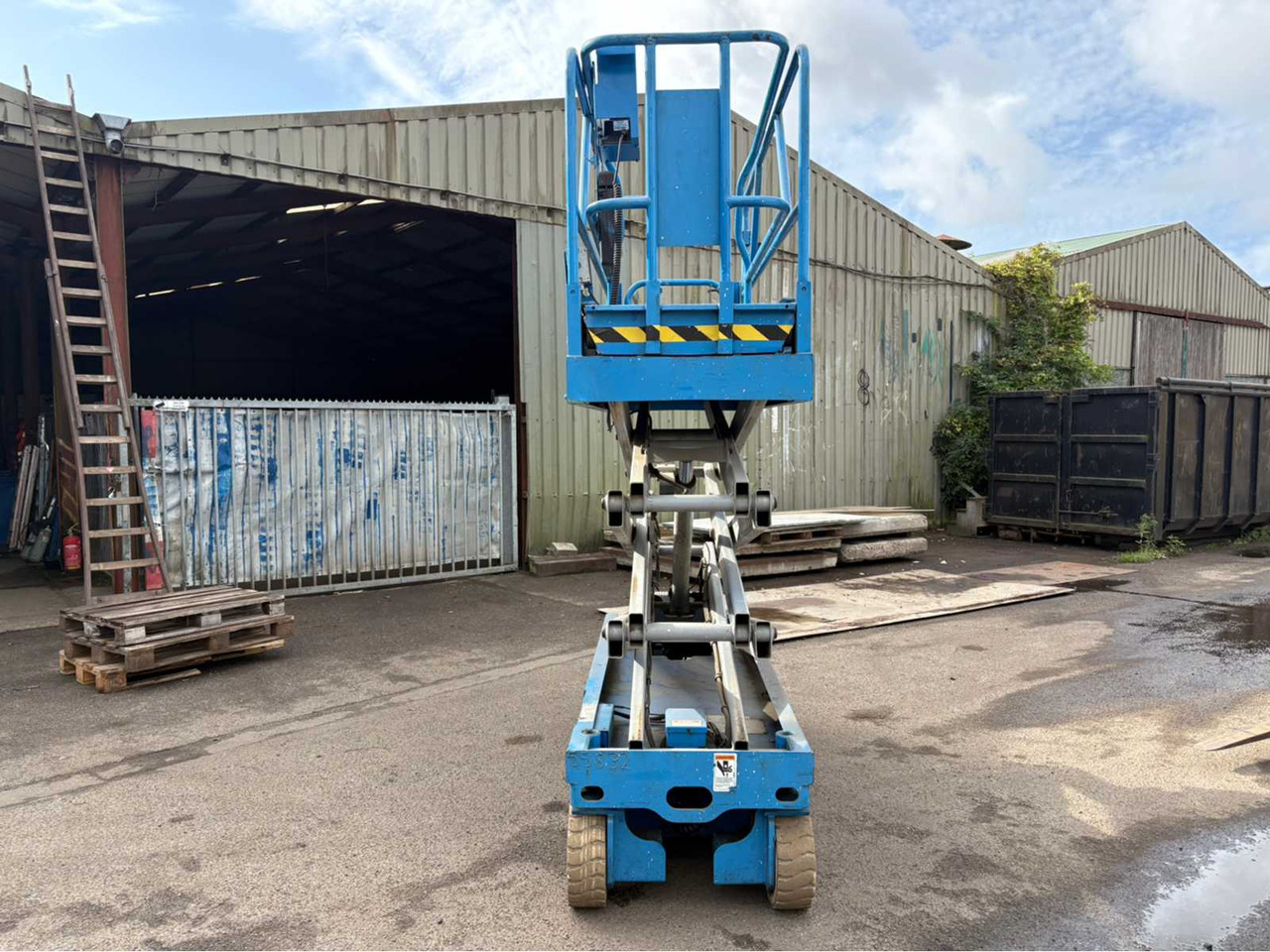 1997 GENIE GS-2032 AERIAL PLATFORM - Pracovná plošina: obrázok 5 1997 GENIE GS-2032 AERIAL PLATFORM - Pracovná plošina: obrázok 5