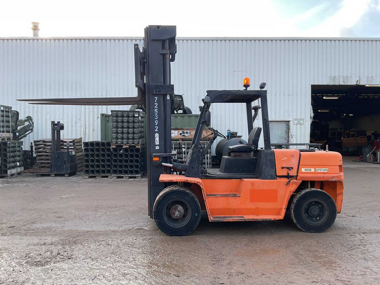 2000 DOOSAN D 70 S-2 FORKLIFT - Vysokozdvižný vozík: obrázok 5 2000 DOOSAN D 70 S-2 FORKLIFT - Vysokozdvižný vozík: obrázok 5