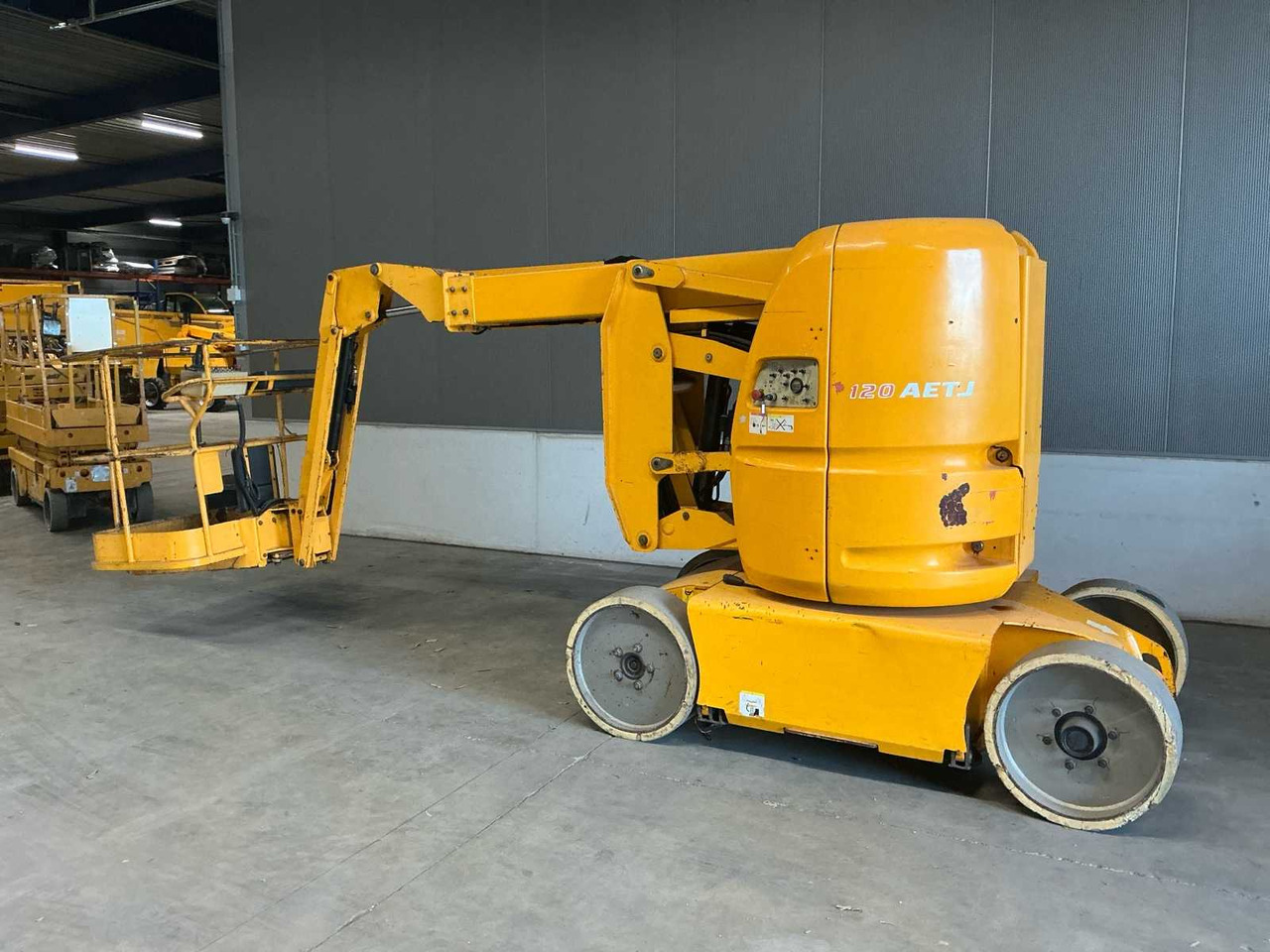 2005 MANITOU 120 AETJ AERIAL PLATFORM - Pracovná plošina: obrázok 3 2005 MANITOU 120 AETJ AERIAL PLATFORM - Pracovná plošina: obrázok 3