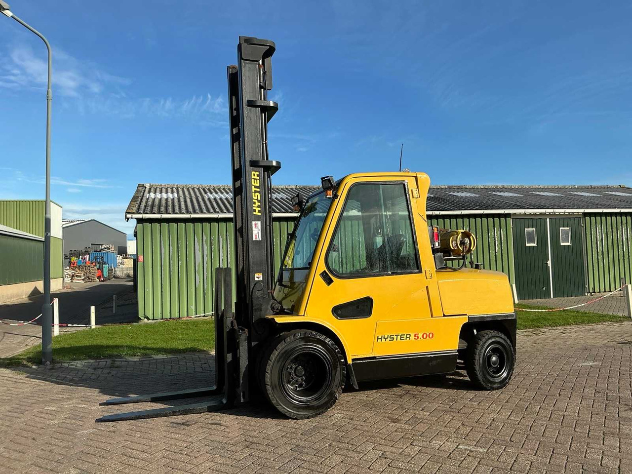 2006 HYSTER H5.00XM FORKLIFT - Vysokozdvižný vozík: obrázok 1 2006 HYSTER H5.00XM FORKLIFT - Vysokozdvižný vozík: obrázok 1