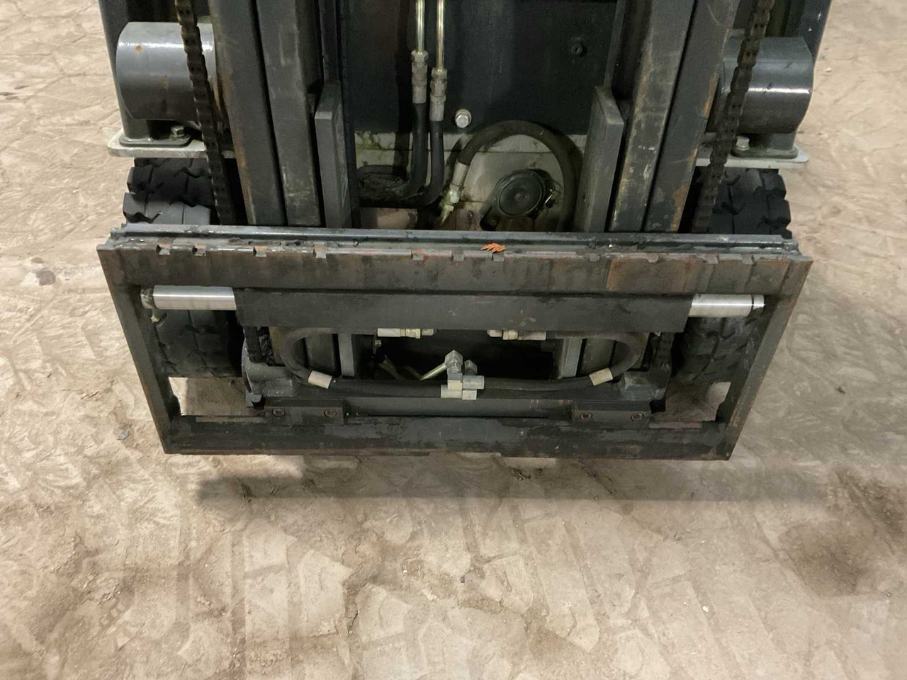 2006 NISSAN 1N1L18Q FORKLIFT - Vysokozdvižný vozík: obrázok 5 2006 NISSAN 1N1L18Q FORKLIFT - Vysokozdvižný vozík: obrázok 5