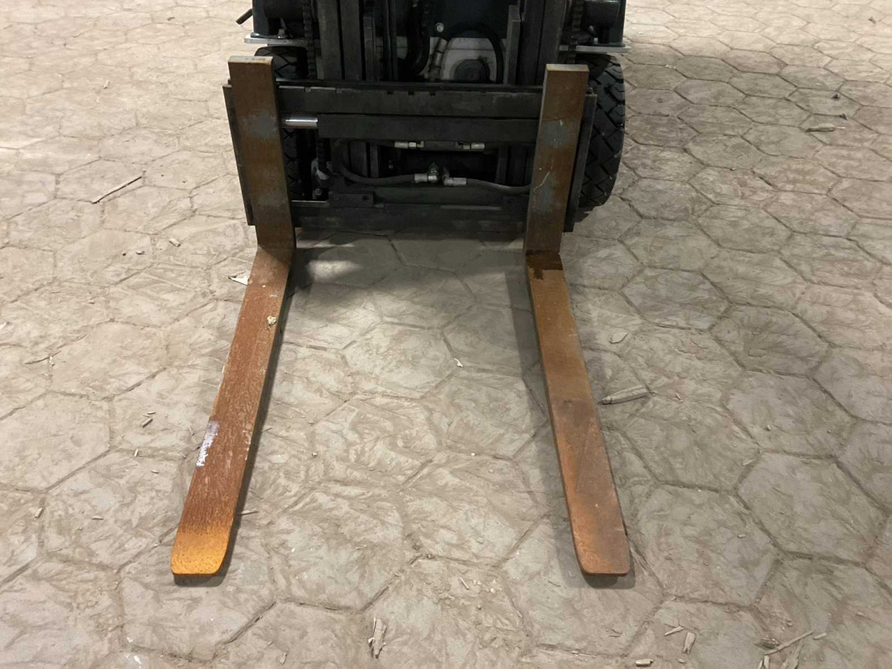 2006 NISSAN 1N1L18Q FORKLIFT - Vysokozdvižný vozík: obrázok 5 2006 NISSAN 1N1L18Q FORKLIFT - Vysokozdvižný vozík: obrázok 5