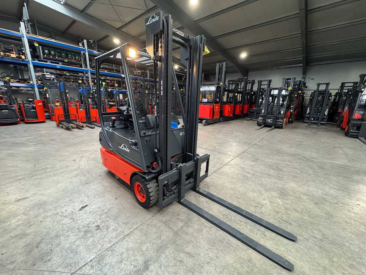 2006 SERVICE + UVV 12/2026 LINDE E14 2,977 HOURS 4X TIRES NEW ELECTRIC FORKLIFT. E20 E16 - Vysokozdvižný vozík: obrázok 4 2006 SERVICE + UVV 12/2026 LINDE E14 2,977 HOURS 4X TIRES NEW ELECTRIC FORKLIFT. E20 E16 - Vysokozdvižný vozík: obrázok 4