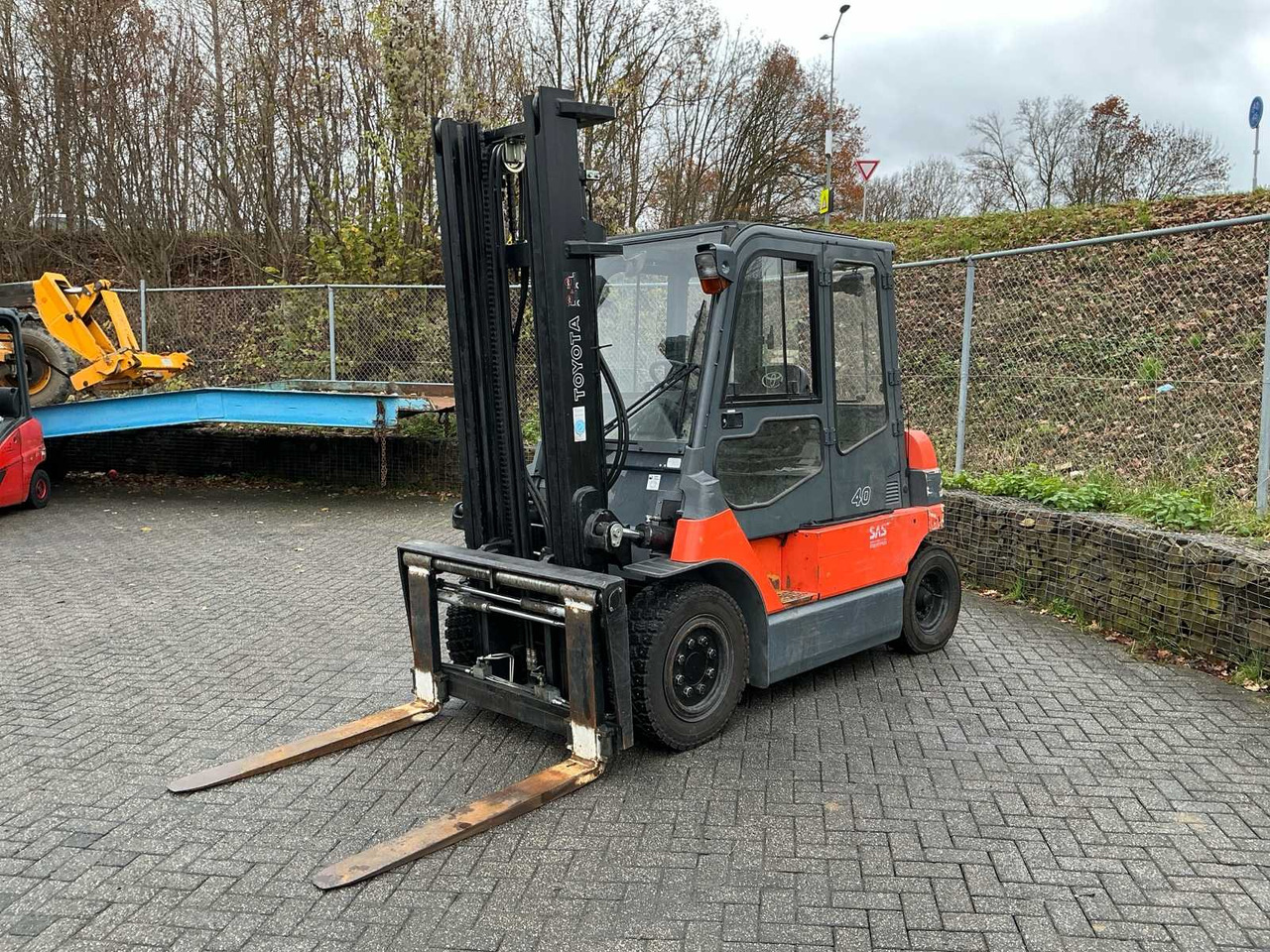 2006 TOYOTA 7FBMF40 FORKLIFT - Vysokozdvižný vozík: obrázok 1 2006 TOYOTA 7FBMF40 FORKLIFT - Vysokozdvižný vozík: obrázok 1