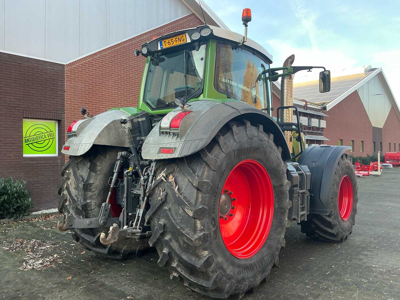 2008 FENDT 924 VARIO ALL-WHEEL DRIVE FARM TRACTOR - Traktor: obrázok 5 2008 FENDT 924 VARIO ALL-WHEEL DRIVE FARM TRACTOR - Traktor: obrázok 5