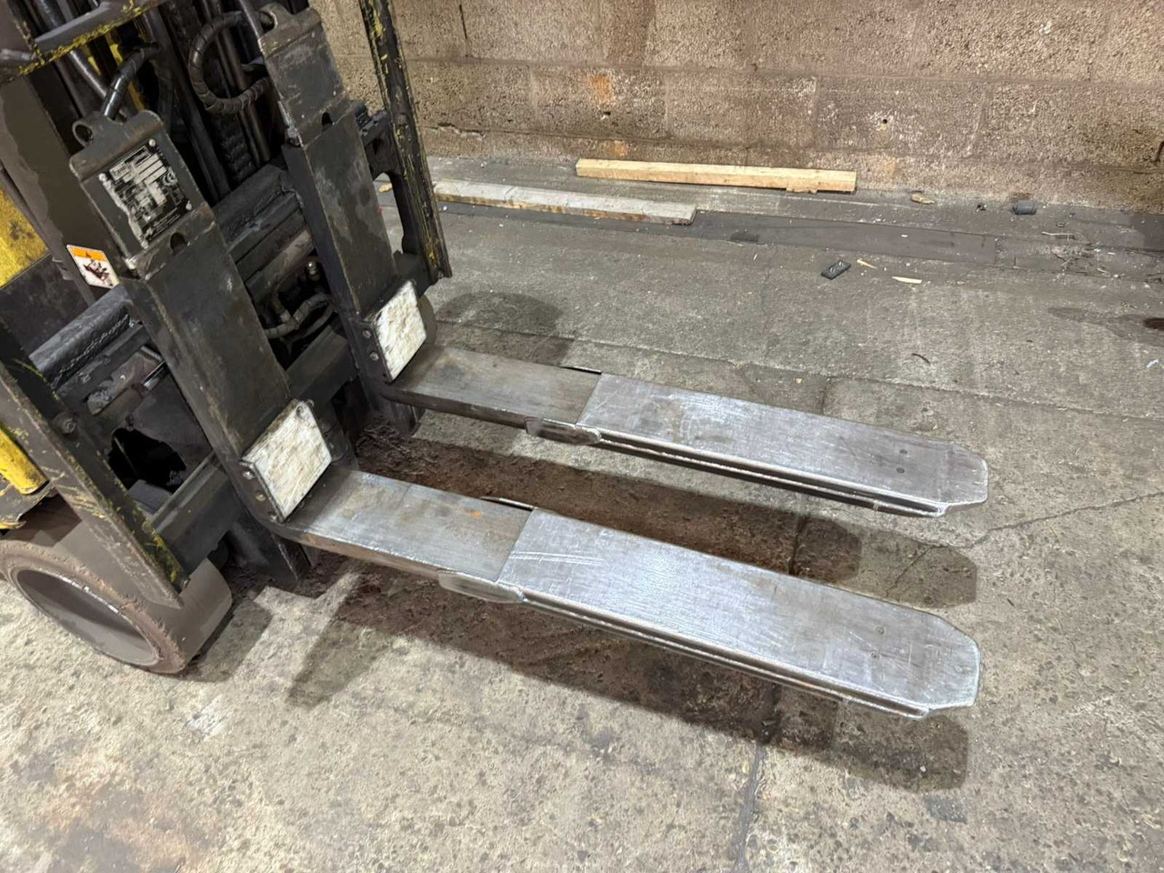 2008 HYSTER E2.00XMS FORKLIFT BATTERY 2024 (2000KG) - Vysokozdvižný vozík: obrázok 5 2008 HYSTER E2.00XMS FORKLIFT BATTERY 2024 (2000KG) - Vysokozdvižný vozík: obrázok 5