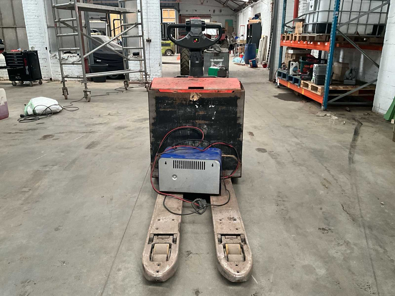 2013 BT LWE200 FORKLIFT - Vysokozdvižný vozík: obrázok 4 2013 BT LWE200 FORKLIFT - Vysokozdvižný vozík: obrázok 4