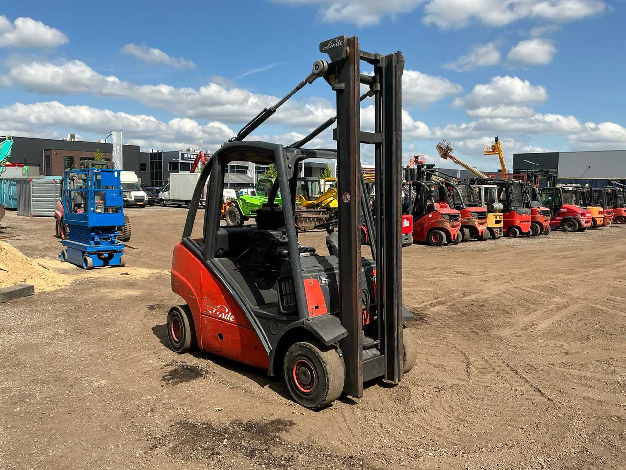 2013 LINDE H25T FORKLIFT TRUCK - Vysokozdvižný vozík: obrázok 5 2013 LINDE H25T FORKLIFT TRUCK - Vysokozdvižný vozík: obrázok 5