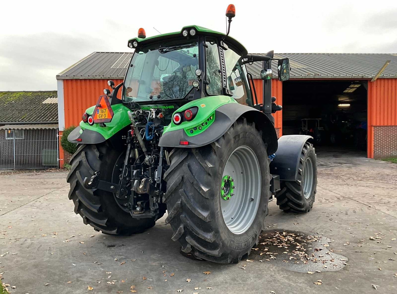 2015 DEUTZ-FAHR 6190 TTV ALL-WHEEL DRIVE FARM TRACTOR - Traktor: obrázok 5 2015 DEUTZ-FAHR 6190 TTV ALL-WHEEL DRIVE FARM TRACTOR - Traktor: obrázok 5