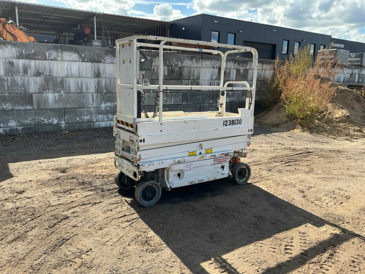 2015 JLG 1930ES SCISSOR LIFT - Pracovná plošina: obrázok 1 2015 JLG 1930ES SCISSOR LIFT - Pracovná plošina: obrázok 1