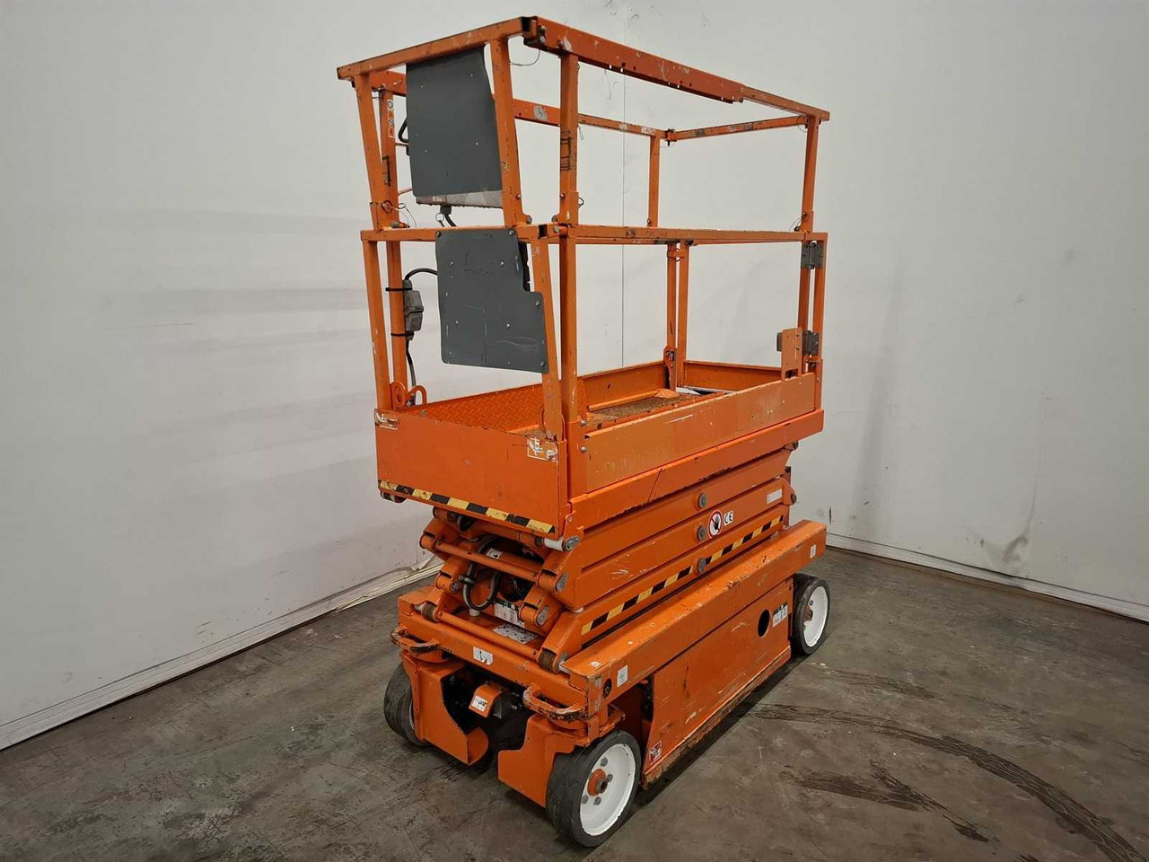 2015 SKYJACK SJ3219 AERIAL PLATFORM - Pracovná plošina: obrázok 1 2015 SKYJACK SJ3219 AERIAL PLATFORM - Pracovná plošina: obrázok 1