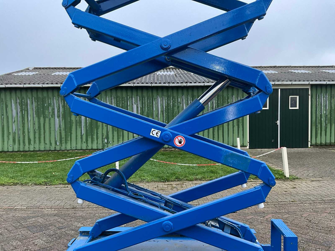 2015 SKYJACK SJIIII3219 AERIAL PLATFORM - Pracovná plošina: obrázok 5 2015 SKYJACK SJIIII3219 AERIAL PLATFORM - Pracovná plošina: obrázok 5