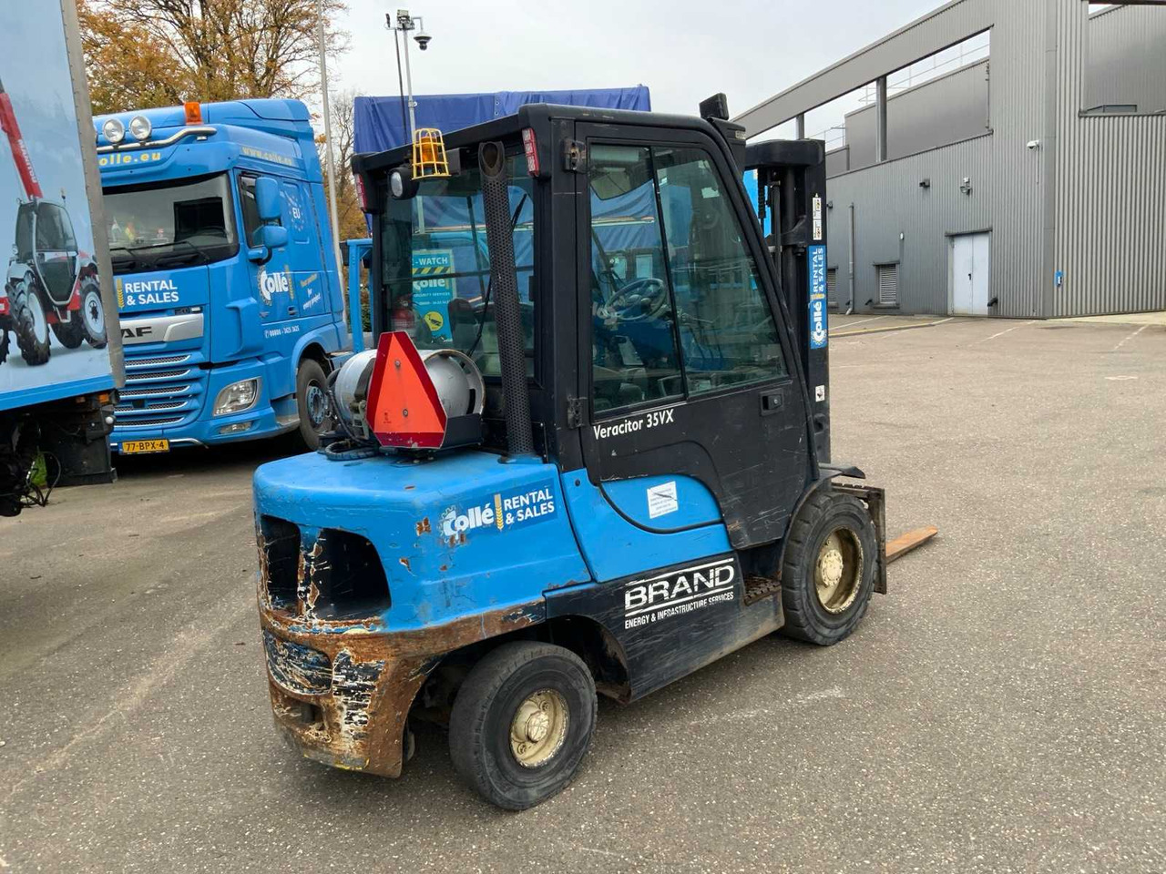 2015 YALE GLP35VX FORKLIFT - Vysokozdvižný vozík: obrázok 4 2015 YALE GLP35VX FORKLIFT - Vysokozdvižný vozík: obrázok 4