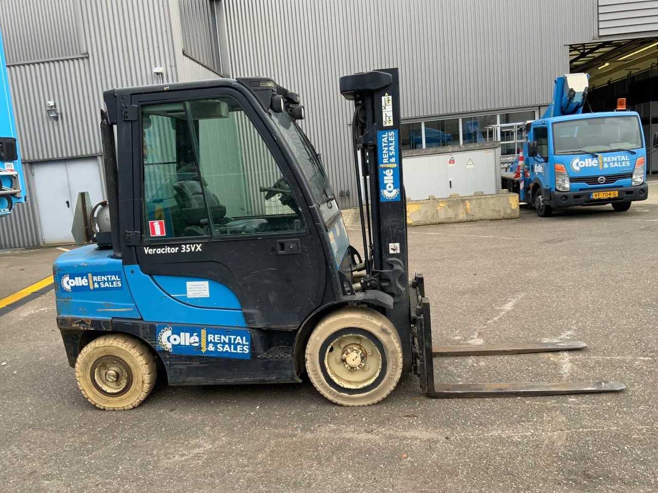 2015 YALE GLP35VX FORKLIFT - Vysokozdvižný vozík: obrázok 3 2015 YALE GLP35VX FORKLIFT - Vysokozdvižný vozík: obrázok 3