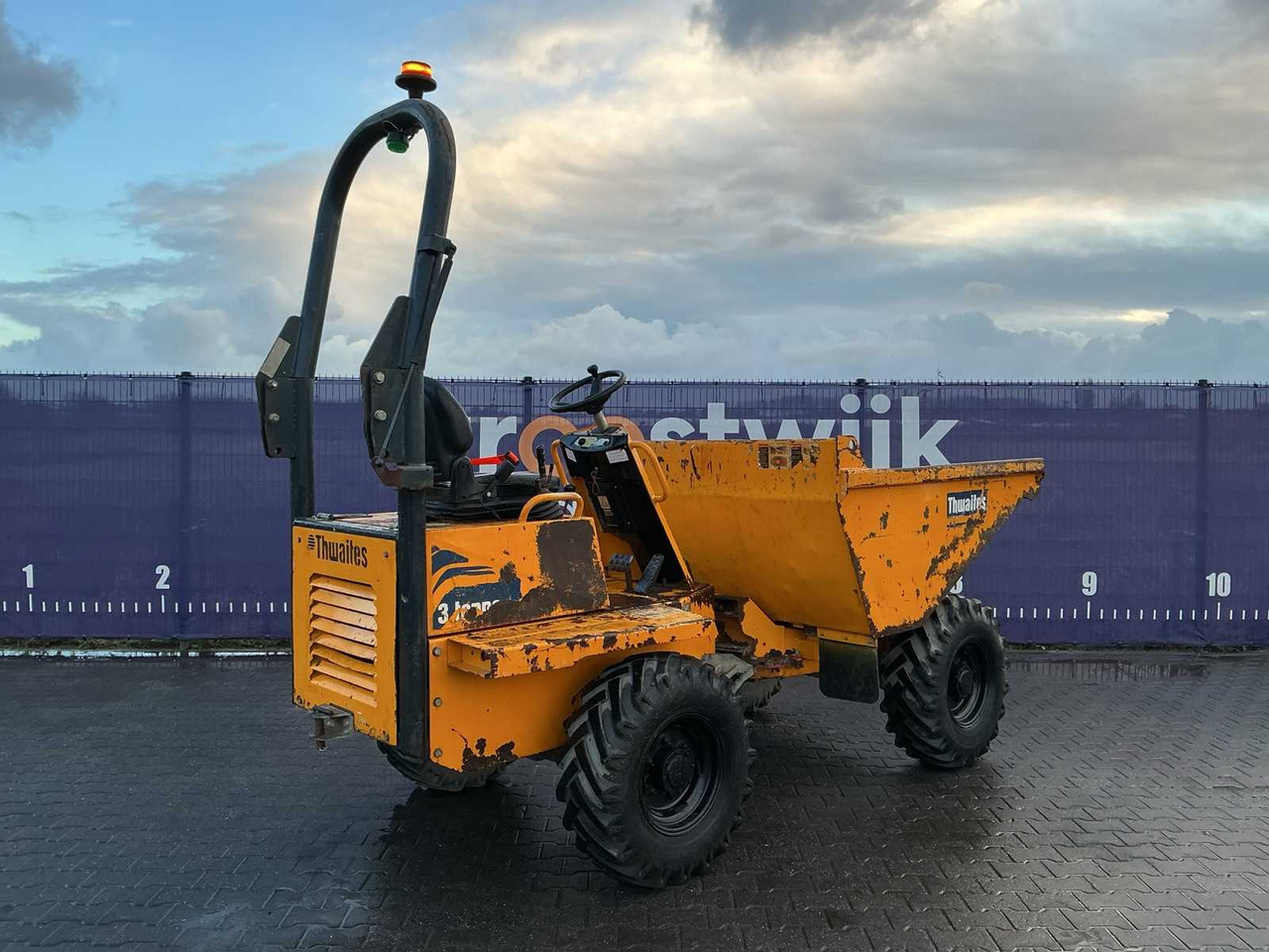 2016 THWAITES 3 TON DUMPER - Mini damper: obrázok 3 2016 THWAITES 3 TON DUMPER - Mini damper: obrázok 3