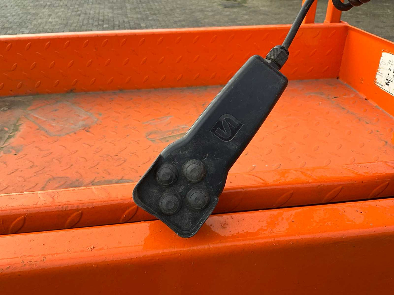 Pracovná plošina 2017 SNORKEL S3219E AERIAL WORK PLATFORM: obrázok 8 Pracovná plošina 2017 SNORKEL S3219E AERIAL WORK PLATFORM: obrázok 8