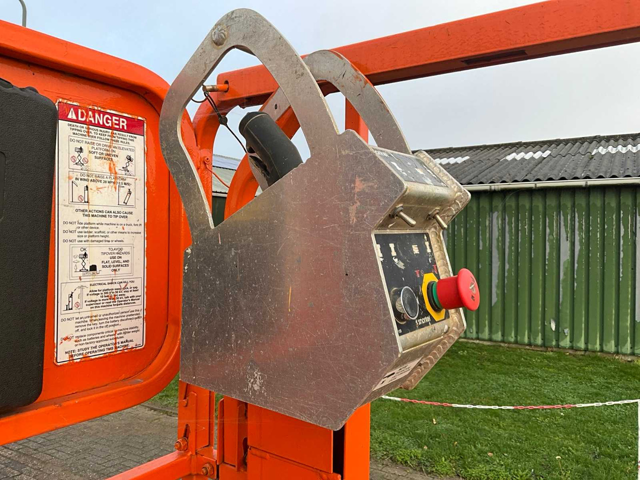 Pracovná plošina 2017 SNORKEL S3219E AERIAL WORK PLATFORM: obrázok 7 Pracovná plošina 2017 SNORKEL S3219E AERIAL WORK PLATFORM: obrázok 7