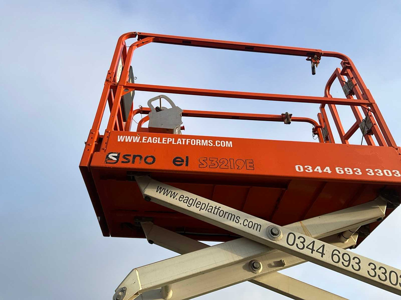 Pracovná plošina 2017 SNORKEL S3219E AERIAL WORK PLATFORM: obrázok 6 Pracovná plošina 2017 SNORKEL S3219E AERIAL WORK PLATFORM: obrázok 6