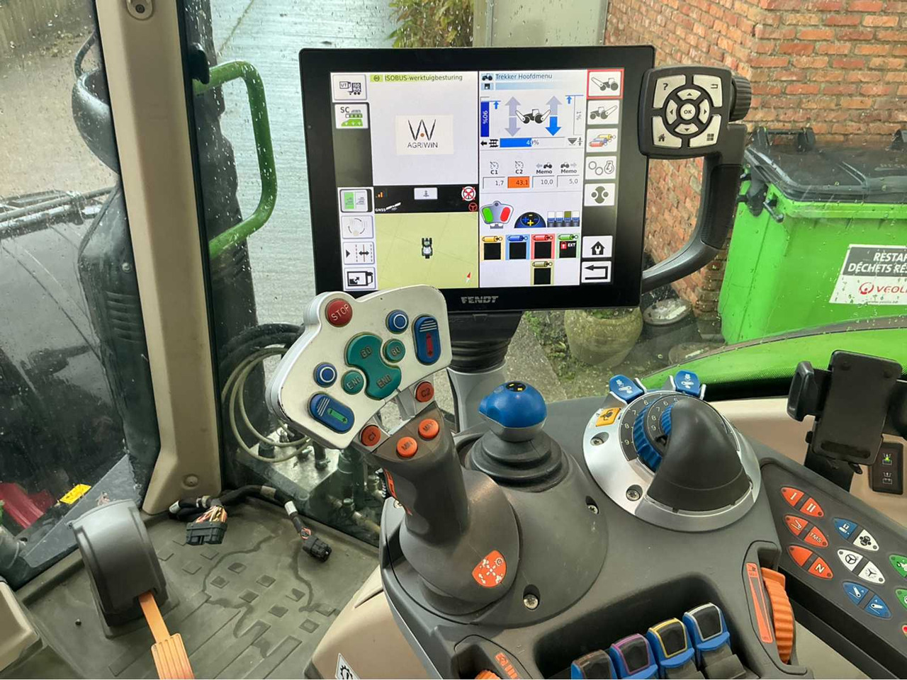 Traktor 2018 FENDT 724 S4 PROFIPLUS: obrázok 32