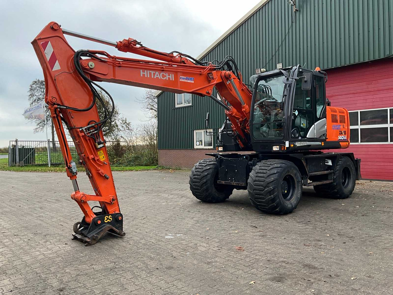 2019 HITACHI WHEELED EXCAVATOR - Kolesové rýpadlo: obrázok 1 2019 HITACHI WHEELED EXCAVATOR - Kolesové rýpadlo: obrázok 1