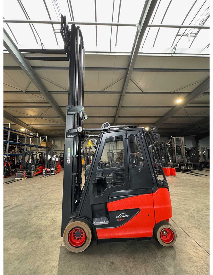 2020 SERVICE + UVV 09/2026 LINDE E30 EVO 3.000KG ELECTRIC FORKLIFT 3RD + 4TH VALVE FORK ADJUSTER 2025 - Vysokozdvižný vozík: obrázok 3 2020 SERVICE + UVV 09/2026 LINDE E30 EVO 3.000KG ELECTRIC FORKLIFT 3RD + 4TH VALVE FORK ADJUSTER 2025 - Vysokozdvižný vozík: obrázok 3