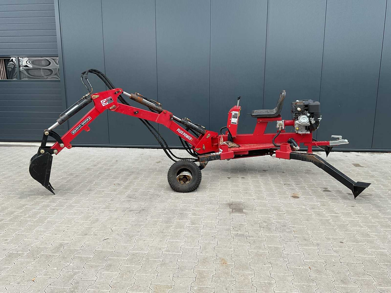 2021 EXCAVATOR WITH HITCH BACKHOE LOADER - Mini rýpadlo: obrázok 1 2021 EXCAVATOR WITH HITCH BACKHOE LOADER - Mini rýpadlo: obrázok 1