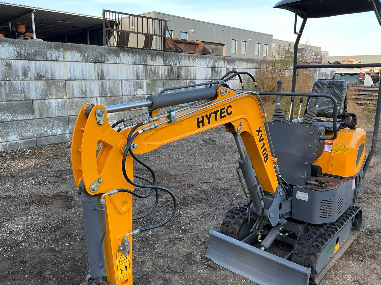 Mini rýpadlo 2022 HYTEC XV10B MINI EXCAVATOR: obrázok 18 Mini rýpadlo 2022 HYTEC XV10B MINI EXCAVATOR: obrázok 18